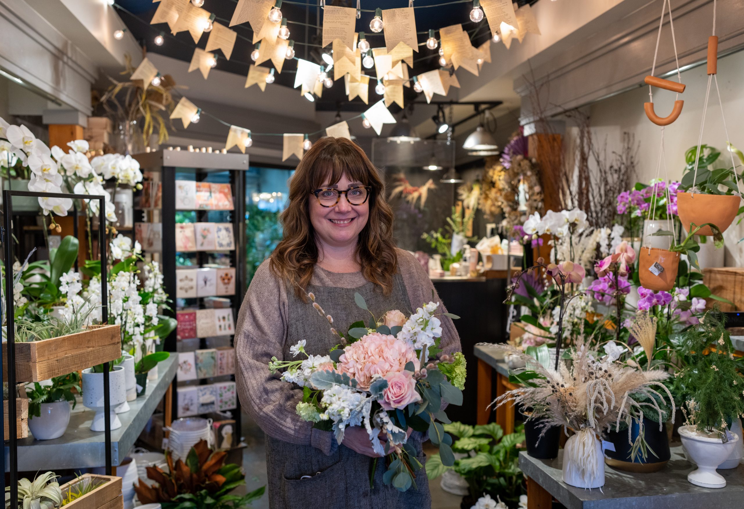 Special Moments Flowers and Gifts North Vancouver Local