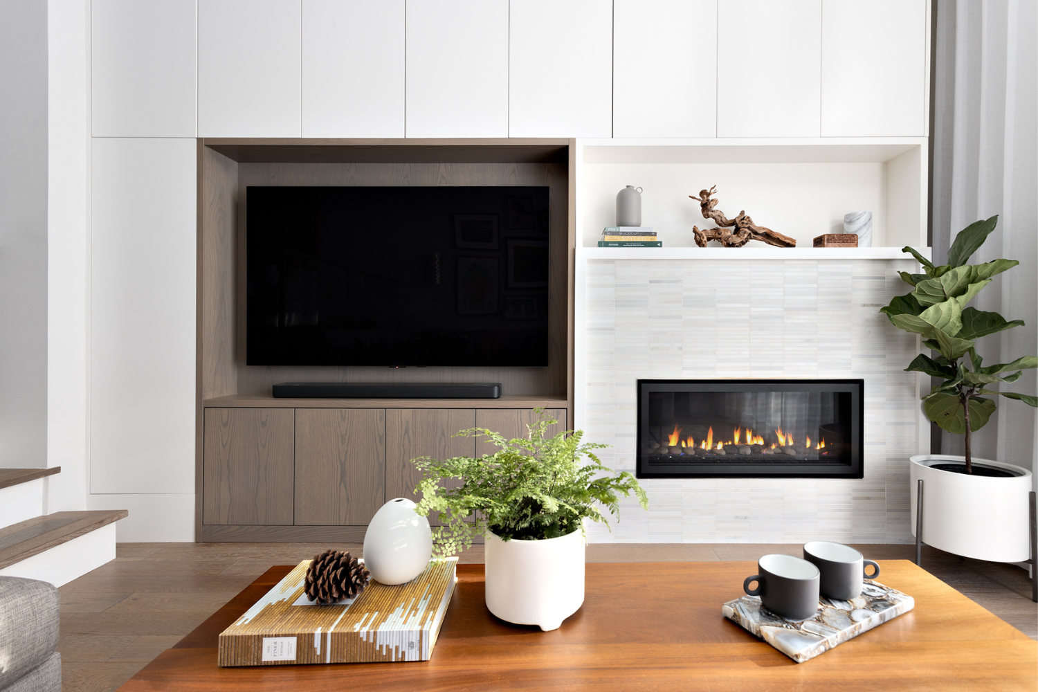 Simply-Home-Decorating-Vancouver-Canada-Fireplace-Modern-Living-room-White-Seamless-Built-Ins