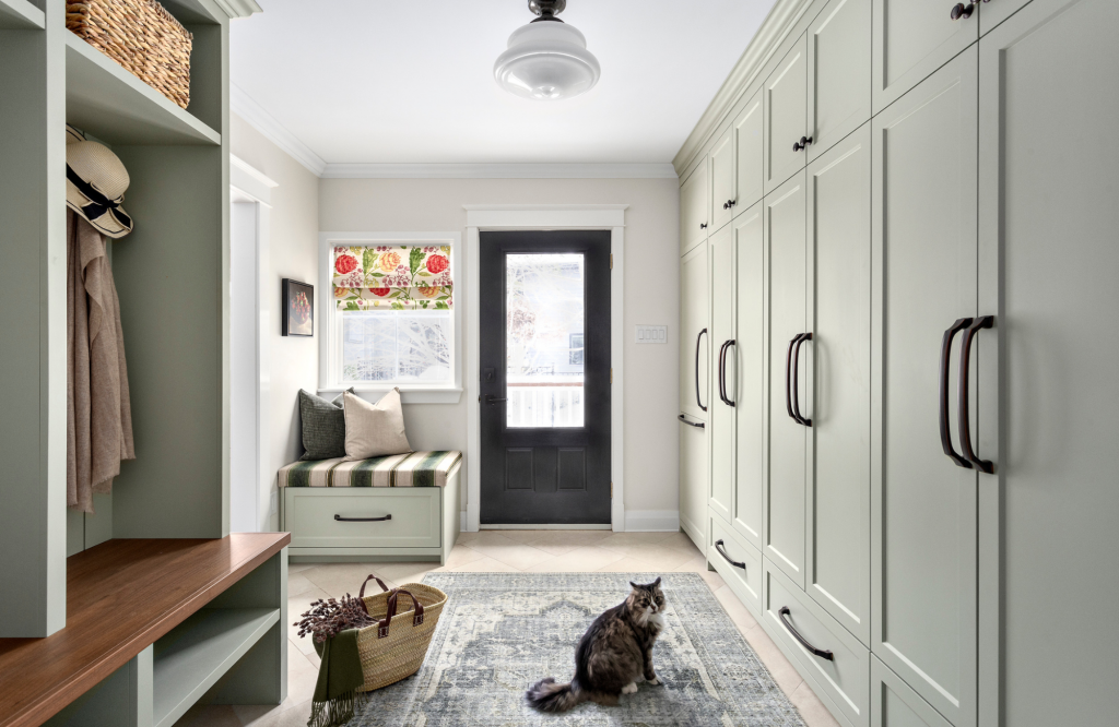 newfoundland-home-design-mudroom-cat-friendly-area-rug